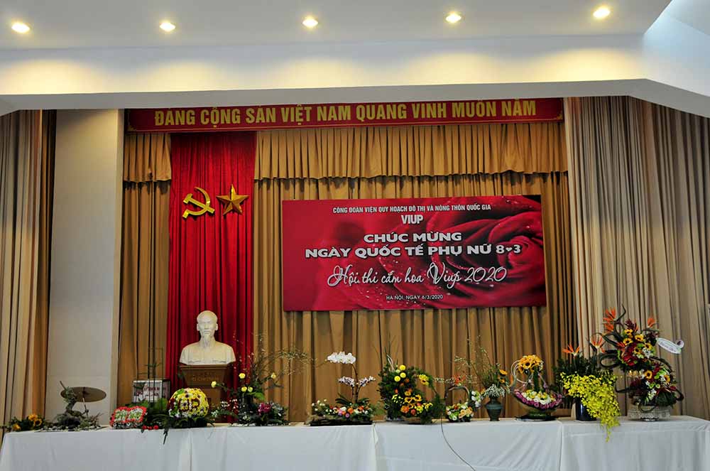 Hội thi cắm hoa VIUP 2020