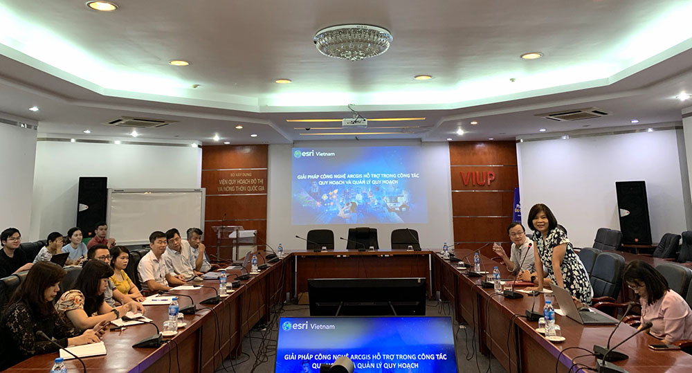 Hội thảo “Giải pháp công nghệ ArcGIS hỗ trợ trong công tác quy hoạch và quản lý quy hoạch”