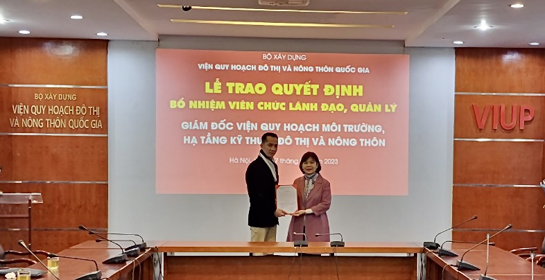 VIUP tổ chức trao quyết định bổ nhiệm viên chức lãnh đạo, quản lý 