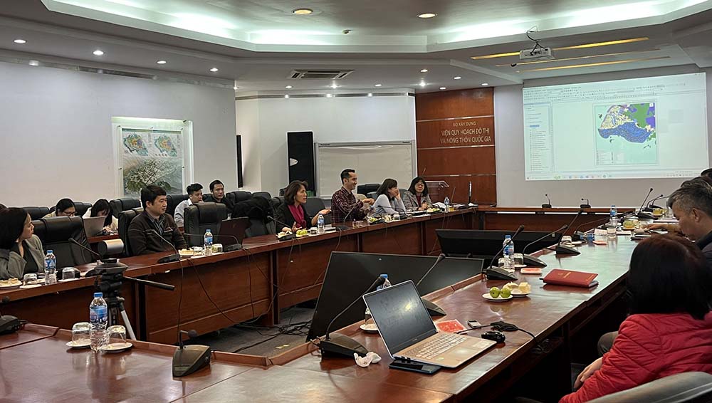 Tọa đàm “Nghiên cứu xây dựng bộ tiêu chí và hướng dẫn áp dụng GIS trong quy hoạch xây dựng” 