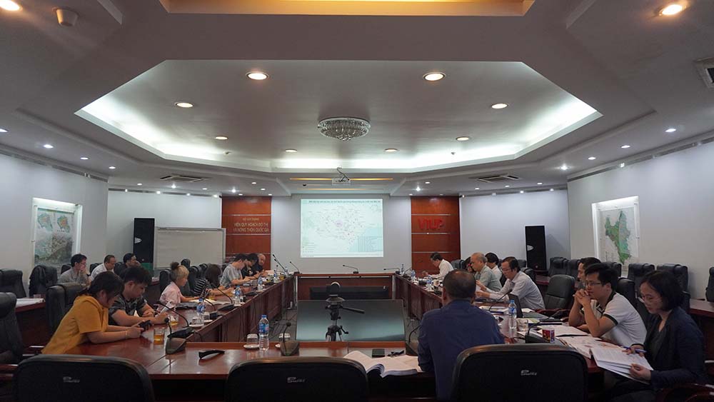 Hội đồng KHKT VIUP họp góp ý đồ án 