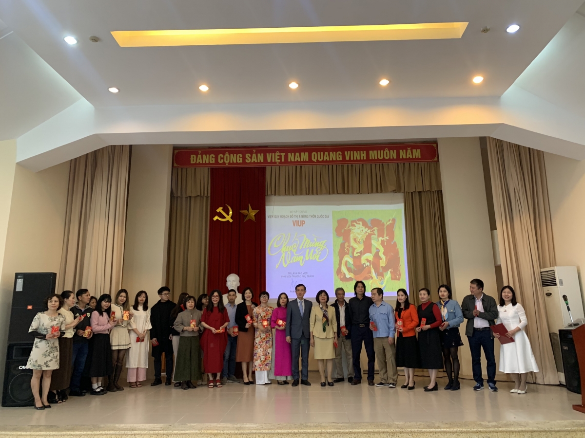 VIUP tổ chức gặp mặt đầu xuân Giáp Thìn và triển khai nhiệm vụ năm 2024