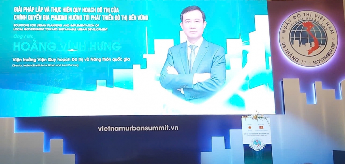 Viện trưởng VIUP tham dự và trình bày tham luận tại Diễn đàn Phát triển bền vững Đô thị Việt Nam năm 2025