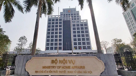 Sửa quy định về tiêu chuẩn chức danh, chức vụ công chức, viên chức lãnh đạo, quản lý