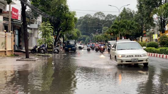 Ngập cục bộ tại TP. Tây Ninh: Cần có giải pháp đồng bộ hệ thống thoát nước đô thị