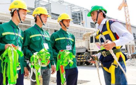 Năm 2025, phấn đấu 100% các cơ sở sản xuất, kinh doanh đảm bảo công tác an toàn, vệ sinh lao động
