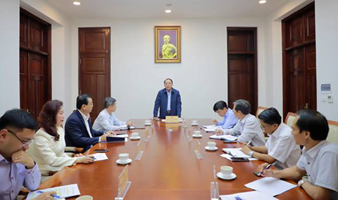 Bộ trưởng Nguyễn Văn Hùng làm việc với tỉnh Kon Tum về điều chỉnh khoanh vùng bảo vệ Di tích Măng Đen