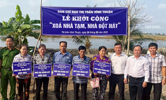 Thị trấn Vĩnh Thuận khởi công xây dựng 23 căn nhà đại đoàn kết