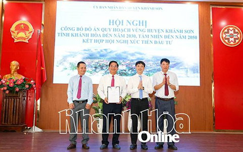 Công bố quy hoạch xây dựng vùng huyện Khánh Sơn đến năm 2030