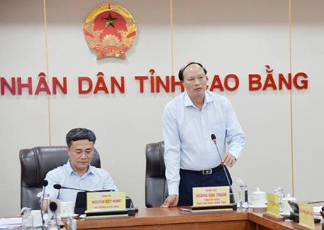  Thứ trưởng Bộ Xây dựng Nguyễn Việt Hùng làm việc với UBND tỉnh về tiến độ triển khai Dự án đầu tư xây dựng tuyến cao tốc Đồng Đăng - Trà Lĩnh