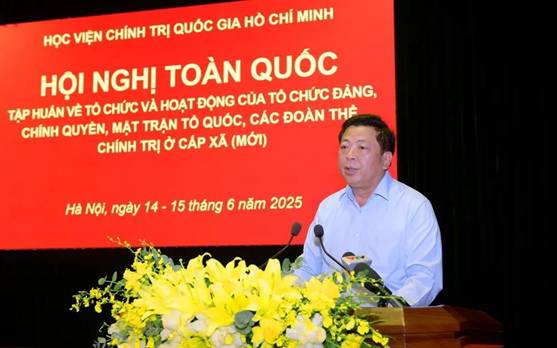 Tổ chức tập huấn, kịp thời giải đáp các nội dung về phân cấp, phân quyền trong lĩnh vực xây dựng