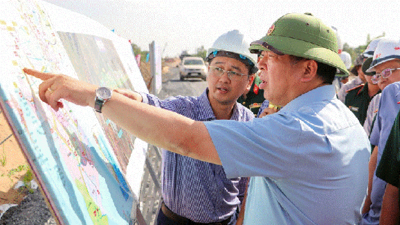 Bộ Xây dựng đẩy mạnh triển khai các nhiệm vụ cấp bách về đô thị thông minh và bảo vệ môi trường