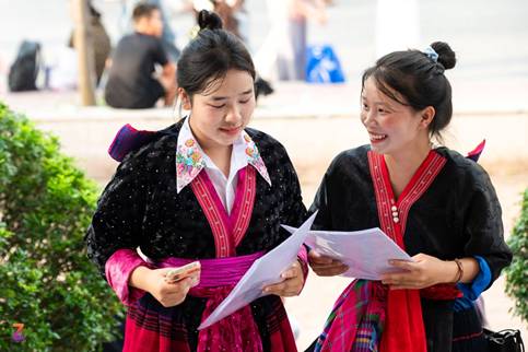 'Thần tốc' xây dựng 100 trường nội trú