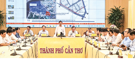 Tập trung rà soát cơ sở pháp lý, điều chỉnh quy hoạch chi tiết xây dựng Trung tâm Văn hóa Tây Đô phù hợp và đúng quy định 