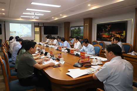 Phát triển đô thị khu vực hai bên bờ sông Lô